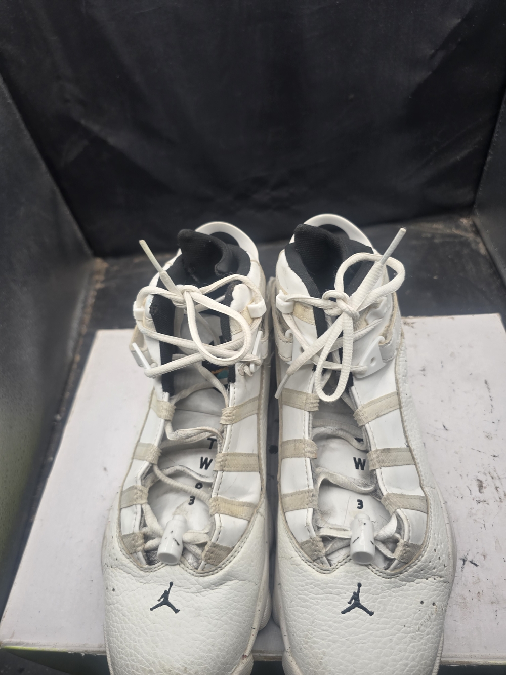 Air Jordan White Women's Basketball Shoes